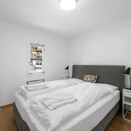Crest Alta 23 Apartment Surlej