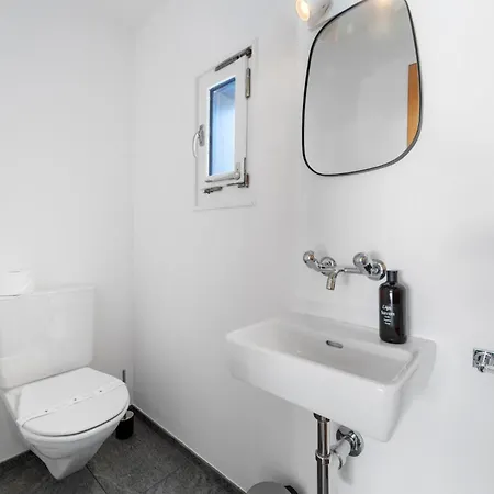 Crest Alta 23 Apartment *