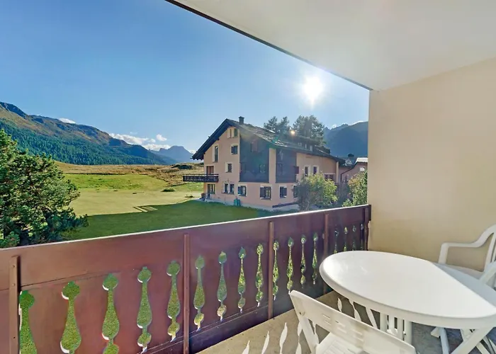 Crest Alta 23 Apartment Surlej