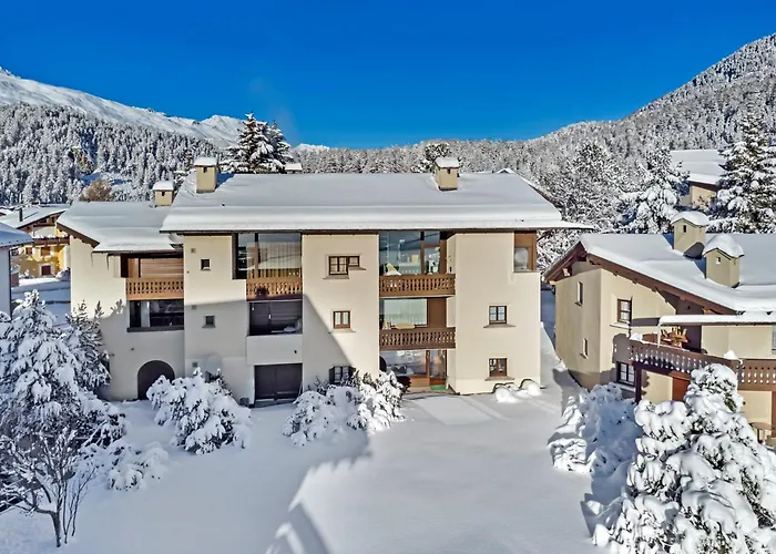 Apartamento Crest Alta 23 *