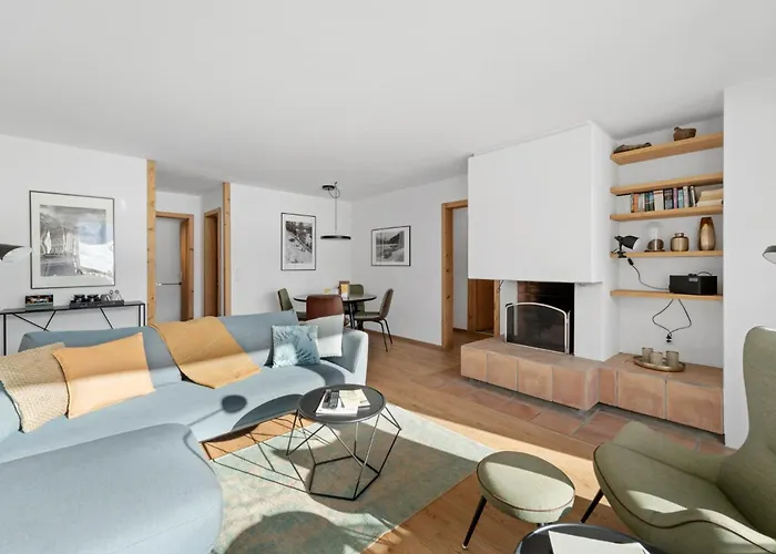 Crest Alta 23 Apartment