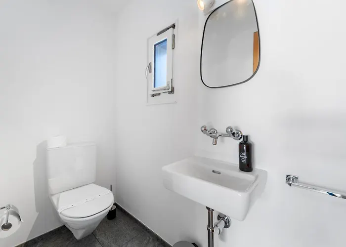 Crest Alta 23 Apartment *