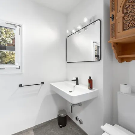 Apartment Crest Alta 23